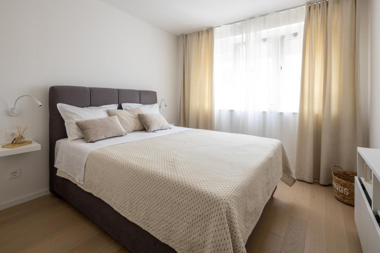 Apartment Nova 4* Dugi Rat Eksteriør bilde